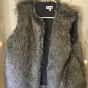 Merona Gray Faux Fur Vest XL